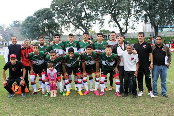 Basáñez homenajeó al viejo Unión