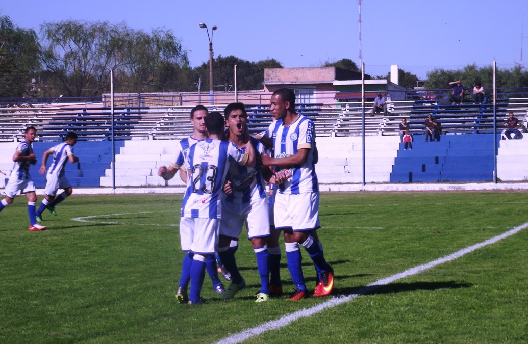 Cerro Largo 3 Central Español 0