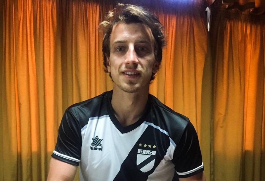 Leandro Onetto es nuevo futbolista de Villa Teresa